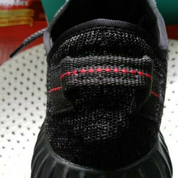 2015 pirate black yeezy v1 (Authentic) - Picture 7 of 8
